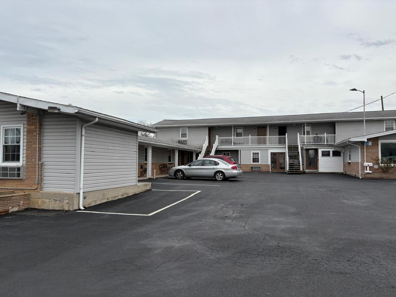Dutch Motel By Oyo Near Hershey Park Palmyra Exterior foto